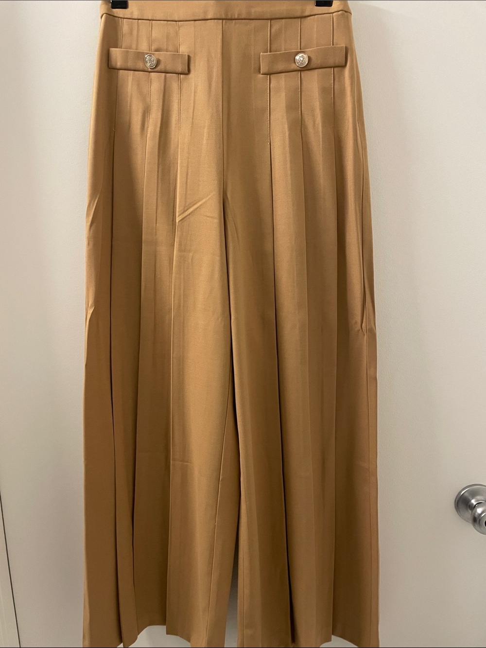 LOFT Camel Wide-Leg Pleated Pants with Button Tabs. NWT